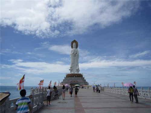 三亞旅游租車，實(shí)力不容小覷